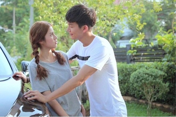 Kiểm tra lịch sử đặt xe của người yêu, tôi điếng người khi biết sự thật