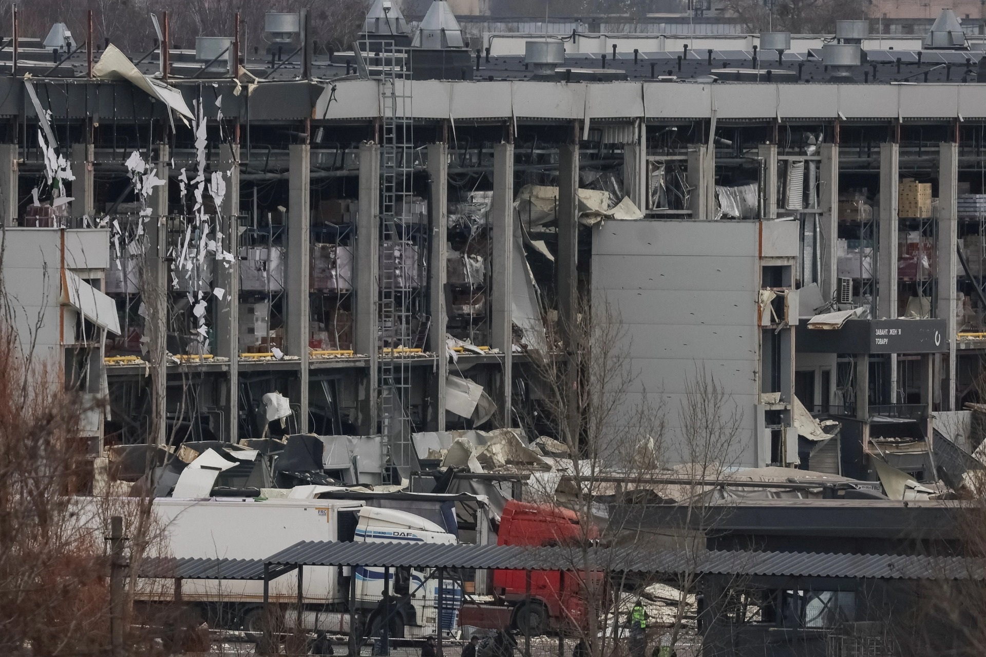 Nga phóng 482 tên lửa, UAV vào Ukraine giữa lúc đàm phán kế hoạch hòa bình