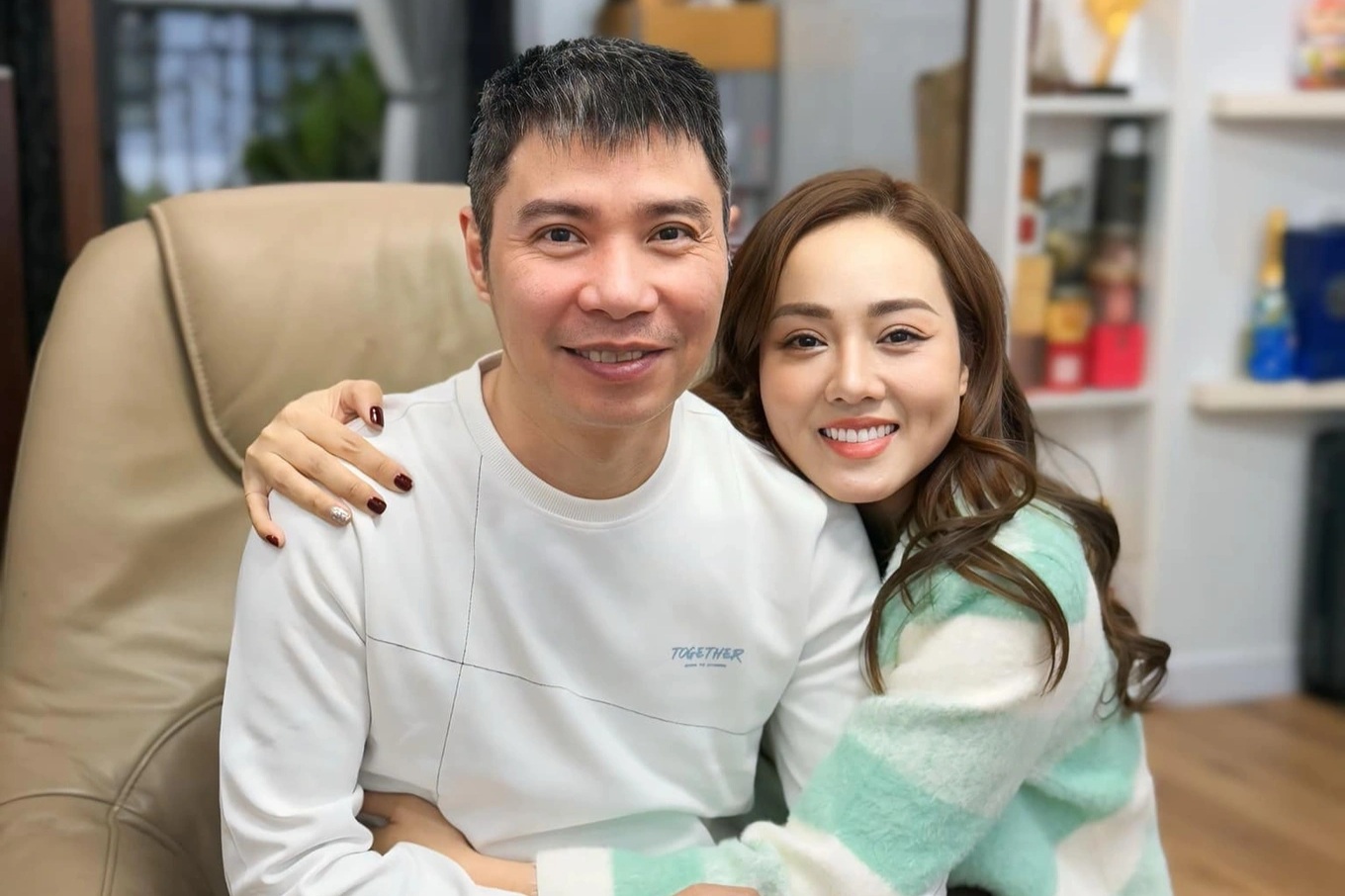 NSND Công Lý tuổi 52: Dễ tủi thân, ngồi một mình hay khóc