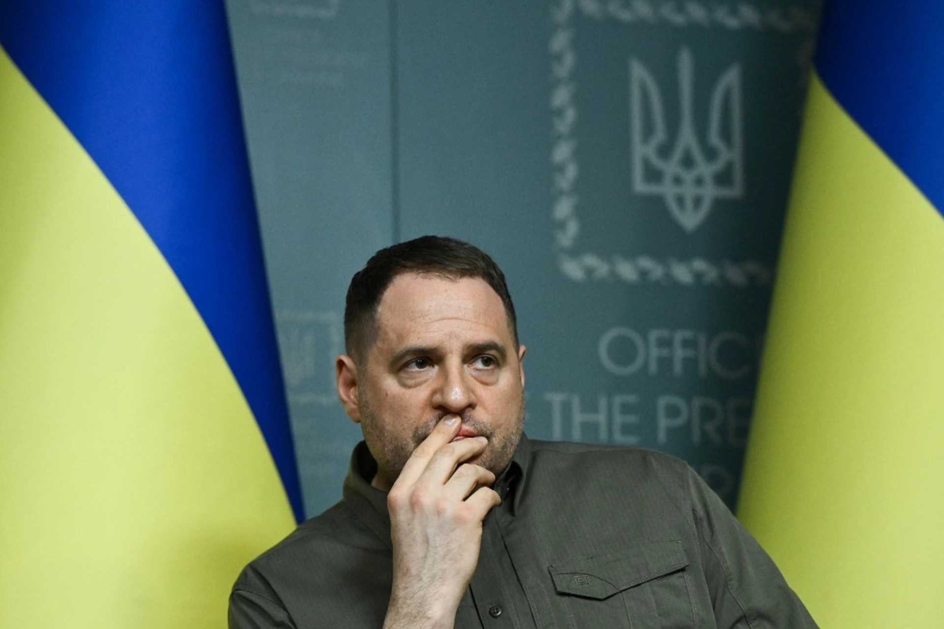 Chánh văn phòng Tổng thống Ukraine từ chức sau khi bị khám nhà