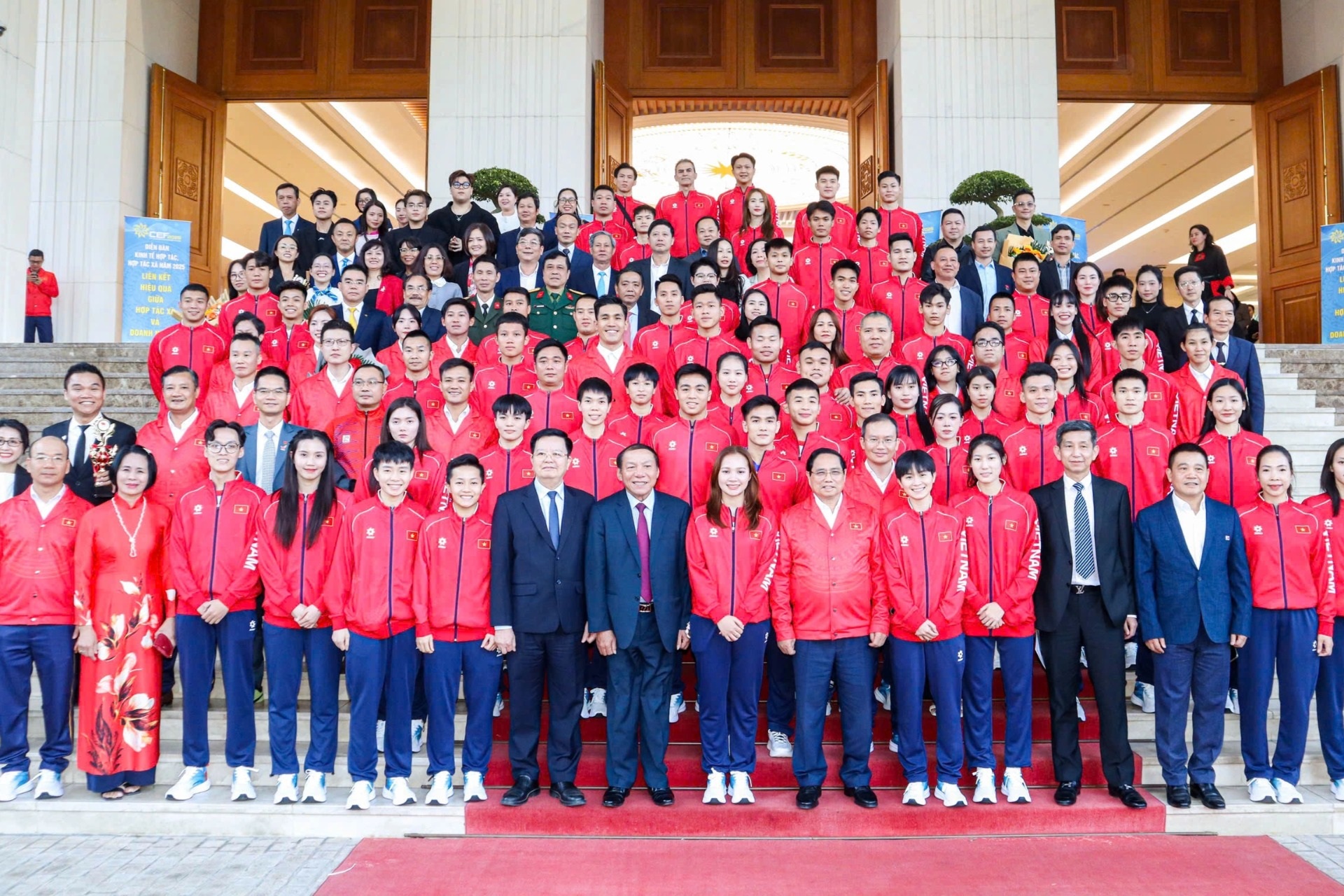 Đoàn thể thao Việt Nam xuất quân tham dự SEA Games, mục tiêu giành 110 HCV