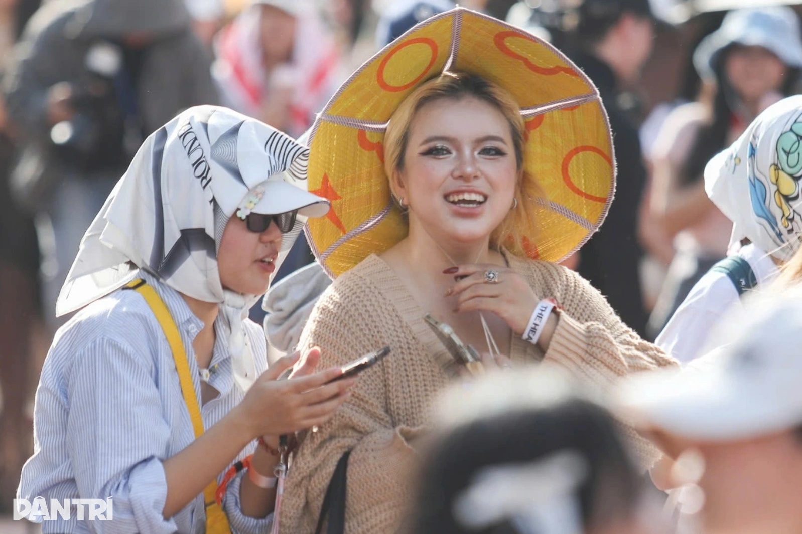 Đêm nhạc SOOBIN: Khán giả từ Nhật Bản bay về, chi 2 triệu đồng làm tóc