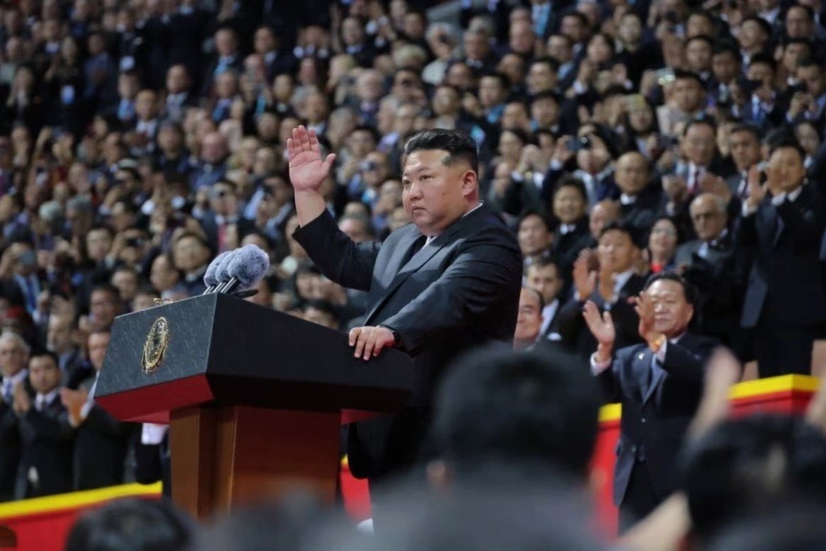 Nhà lãnh đạo Triều Tiên: Không quân sẽ được trang bị khí tài chiến lược