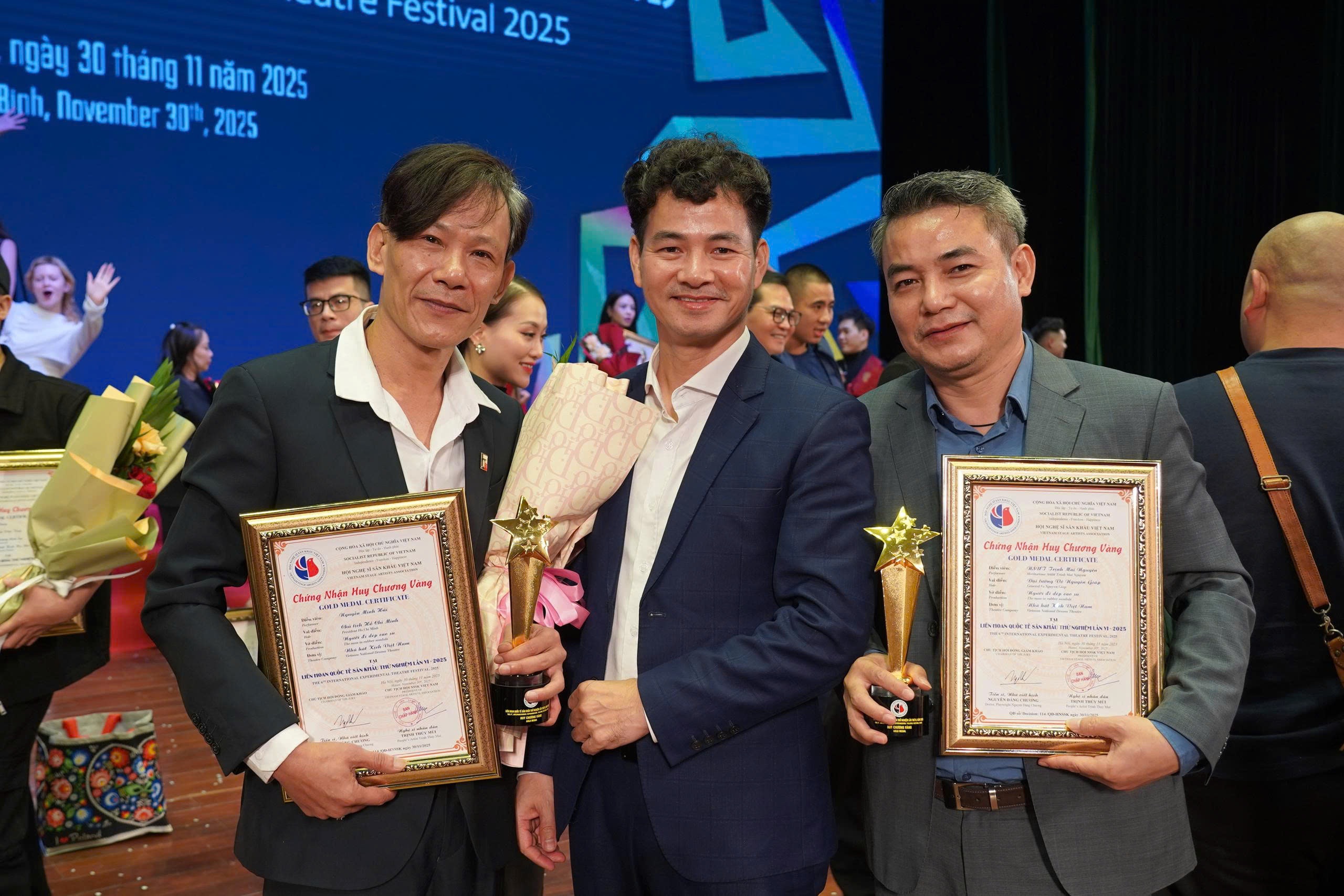 Nhà hát Kịch Việt Nam nhận nhiều giải thưởng tại Liên hoan sân khấu
