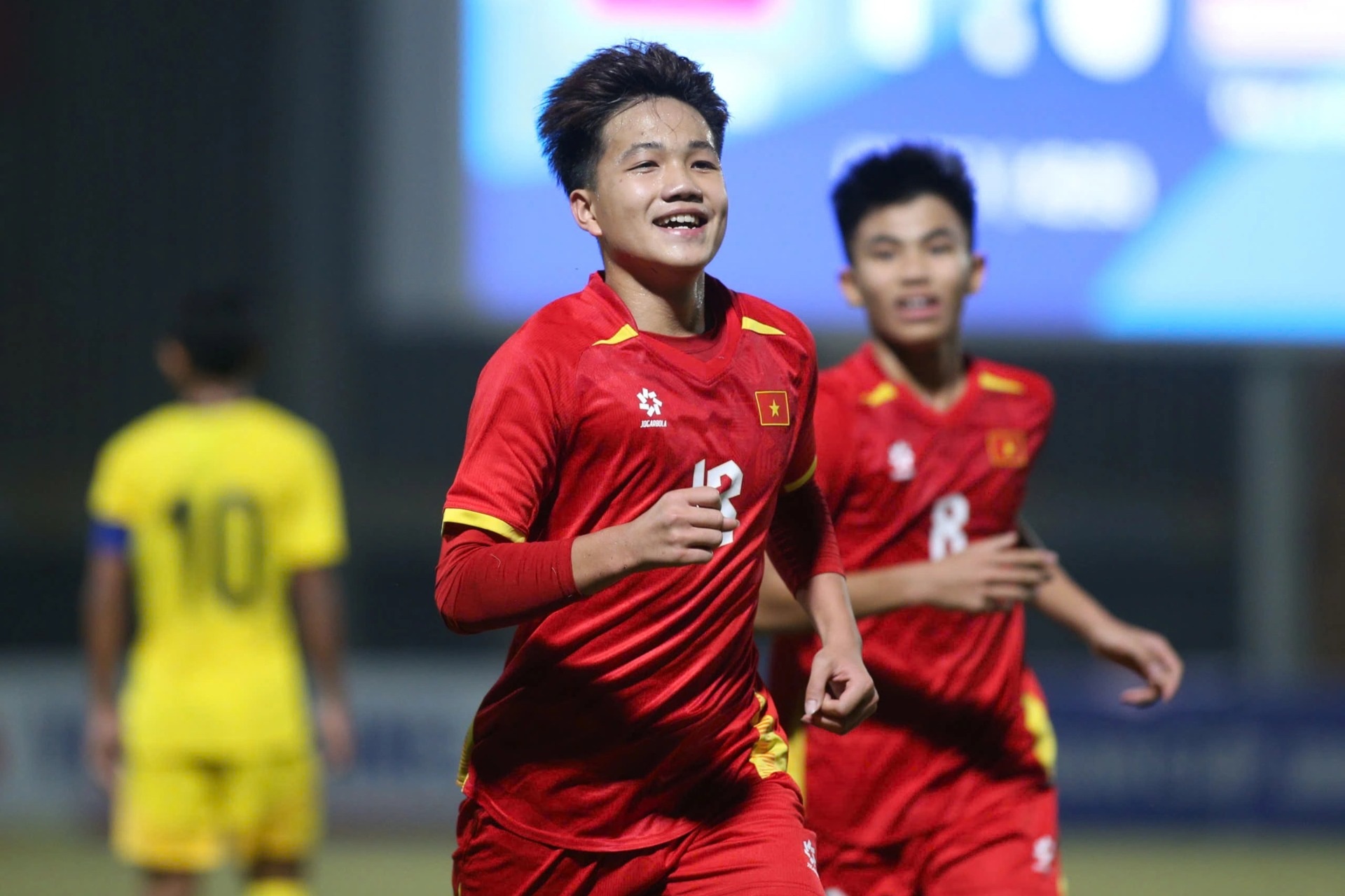 U17 Việt Nam dự giải châu Á, san bằng kỷ lục của Nhật Bản