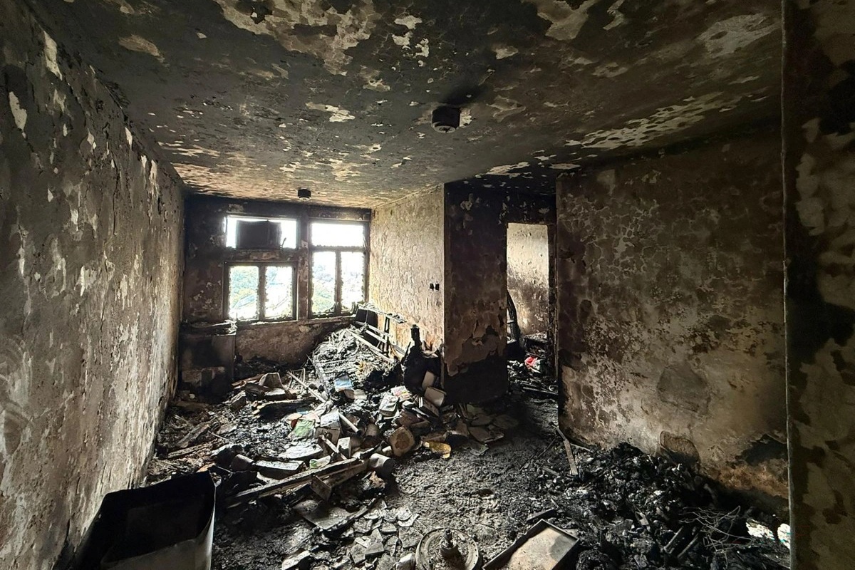 Nỗi ám ảnh của lính cứu hỏa trong vụ cháy chung cư Hong Kong