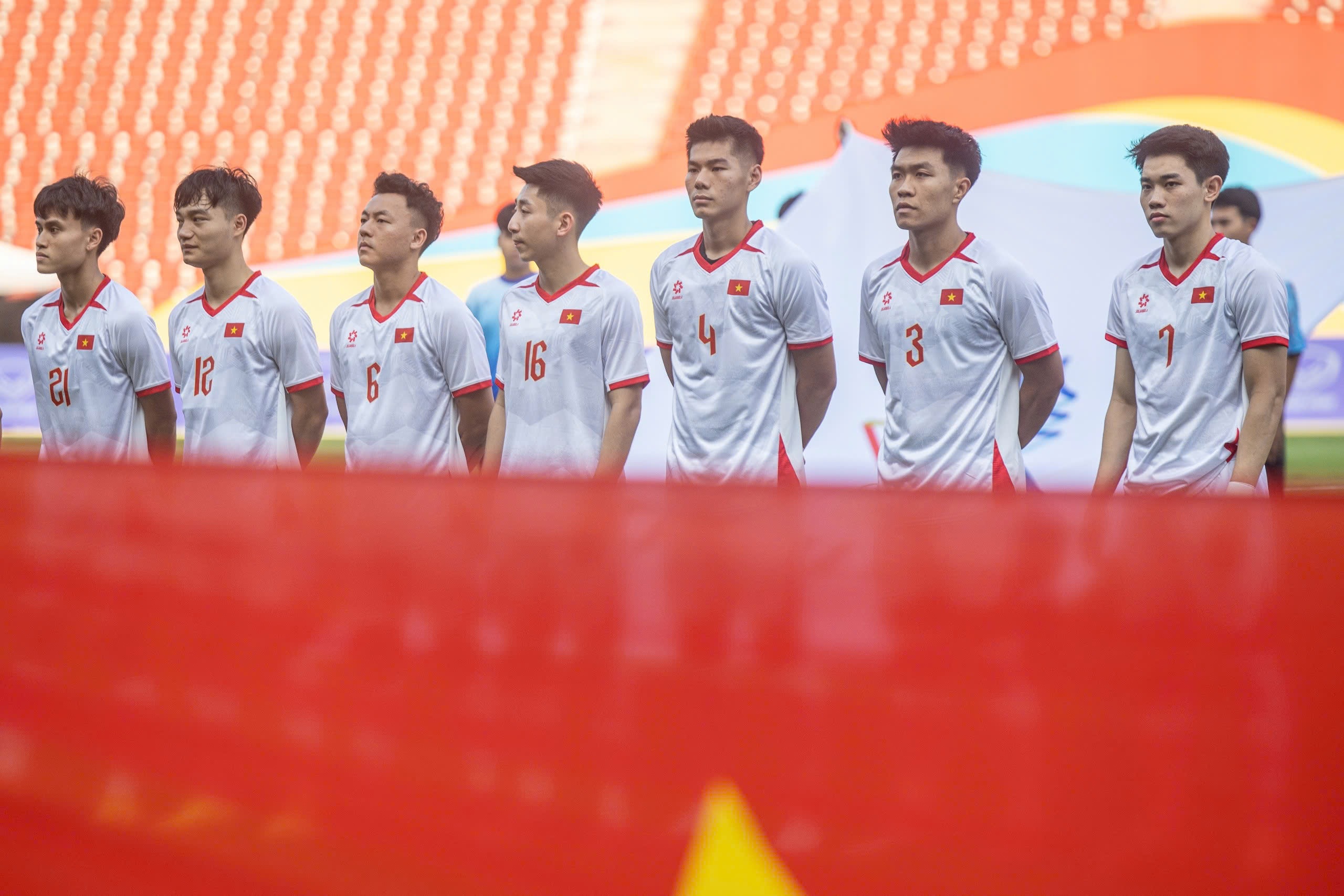 Thái Lan xin lỗi về sự cố âm thanh khi U22 Việt Nam và Lào hát Quốc ca