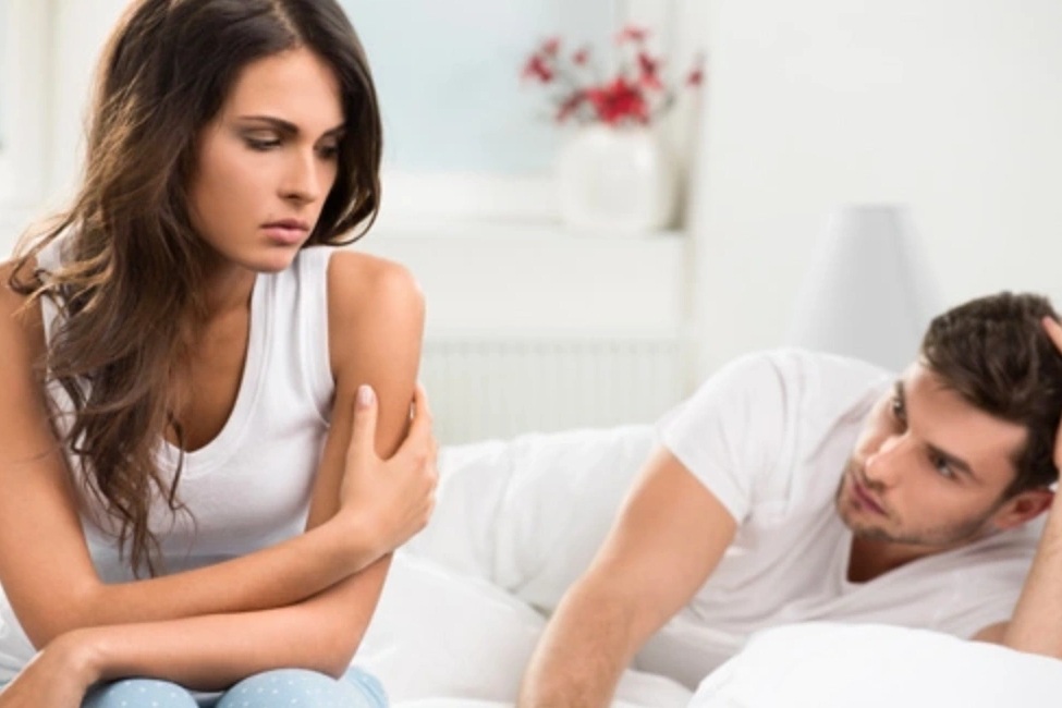 Chồng biểu hiện lạ khi gần gũi, tôi nghi ngờ có kẻ thứ ba