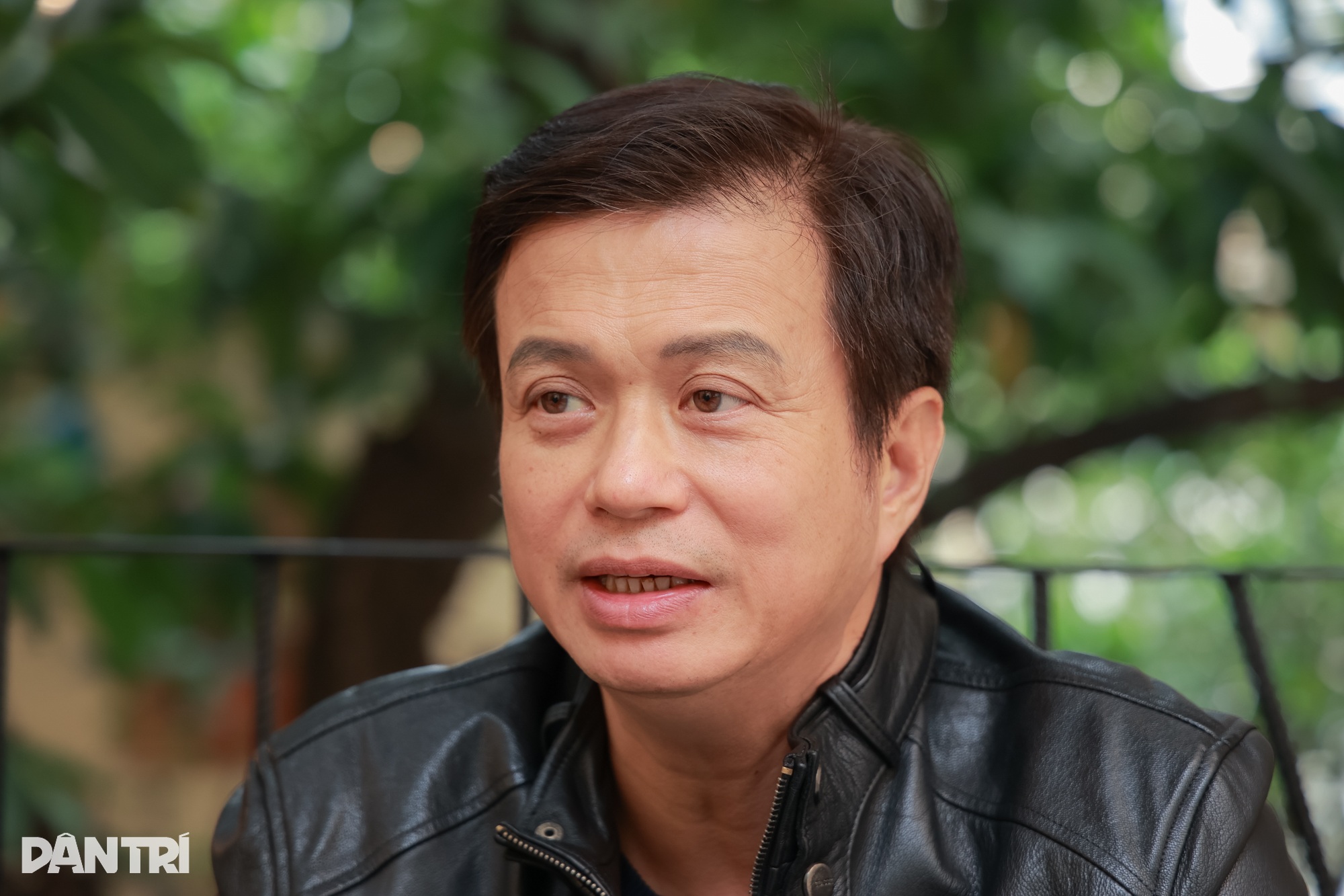 Diễn viên Bá Anh sau kết hôn lần 2: "Chúng tôi vẫn ở nhà thuê và đi xe máy"