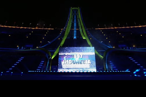 Lễ khai mạc SEA Games mắc lỗi liên quan tới quốc kỳ, xuất hiện nhiều sự cố