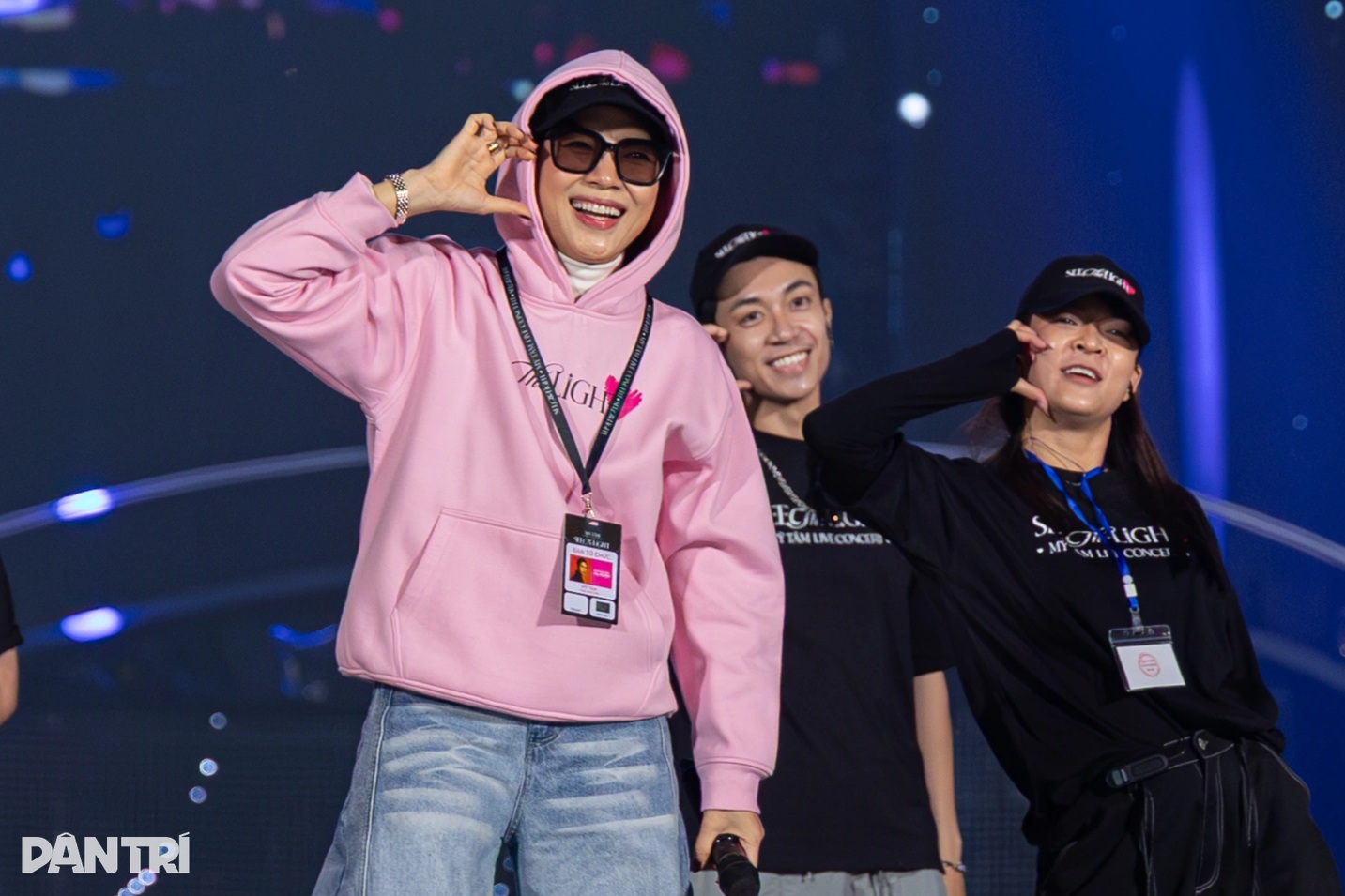 Mỹ Tâm bối rối khi làm điều này lần đầu, fan nhiệt tình hướng dẫn