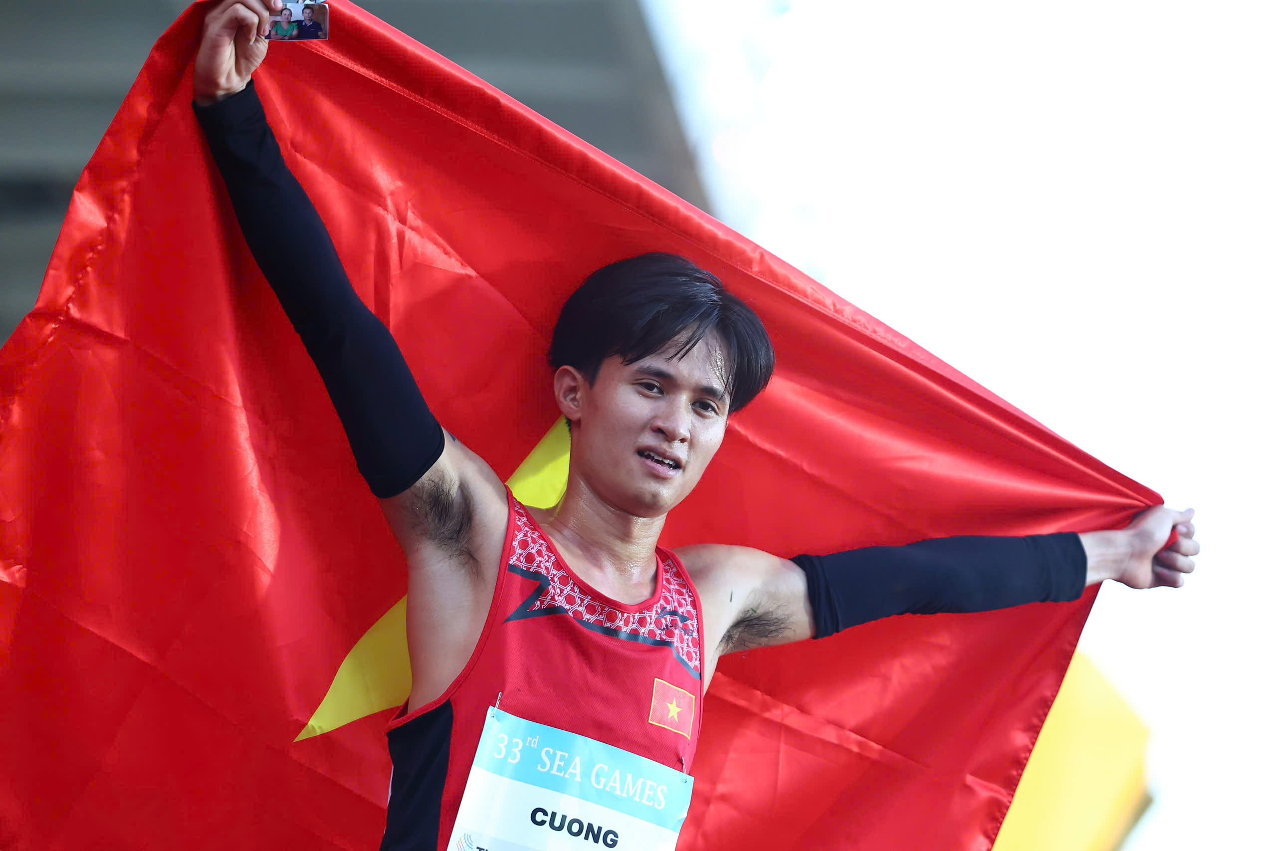 Nhật ký SEA Games 33 ngày 15/12: Ngày vàng của điền kinh, Wushu