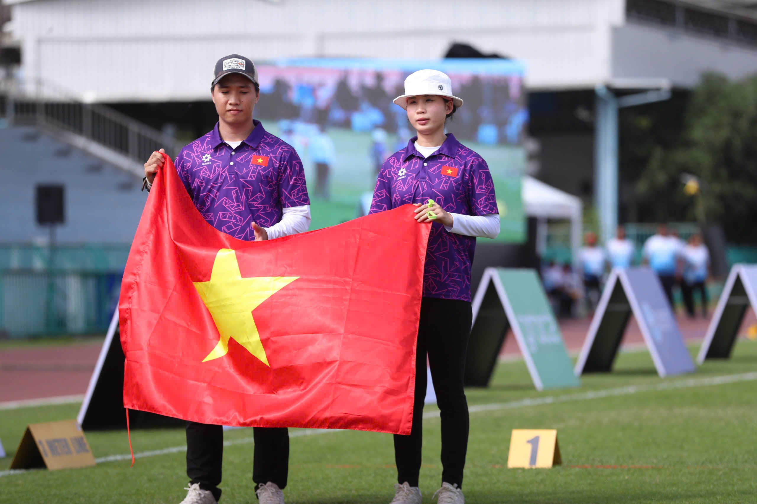 Nhật ký SEA Games 33 ngày 18/12: Cầu mây nam Việt Nam thắng Thái Lan
