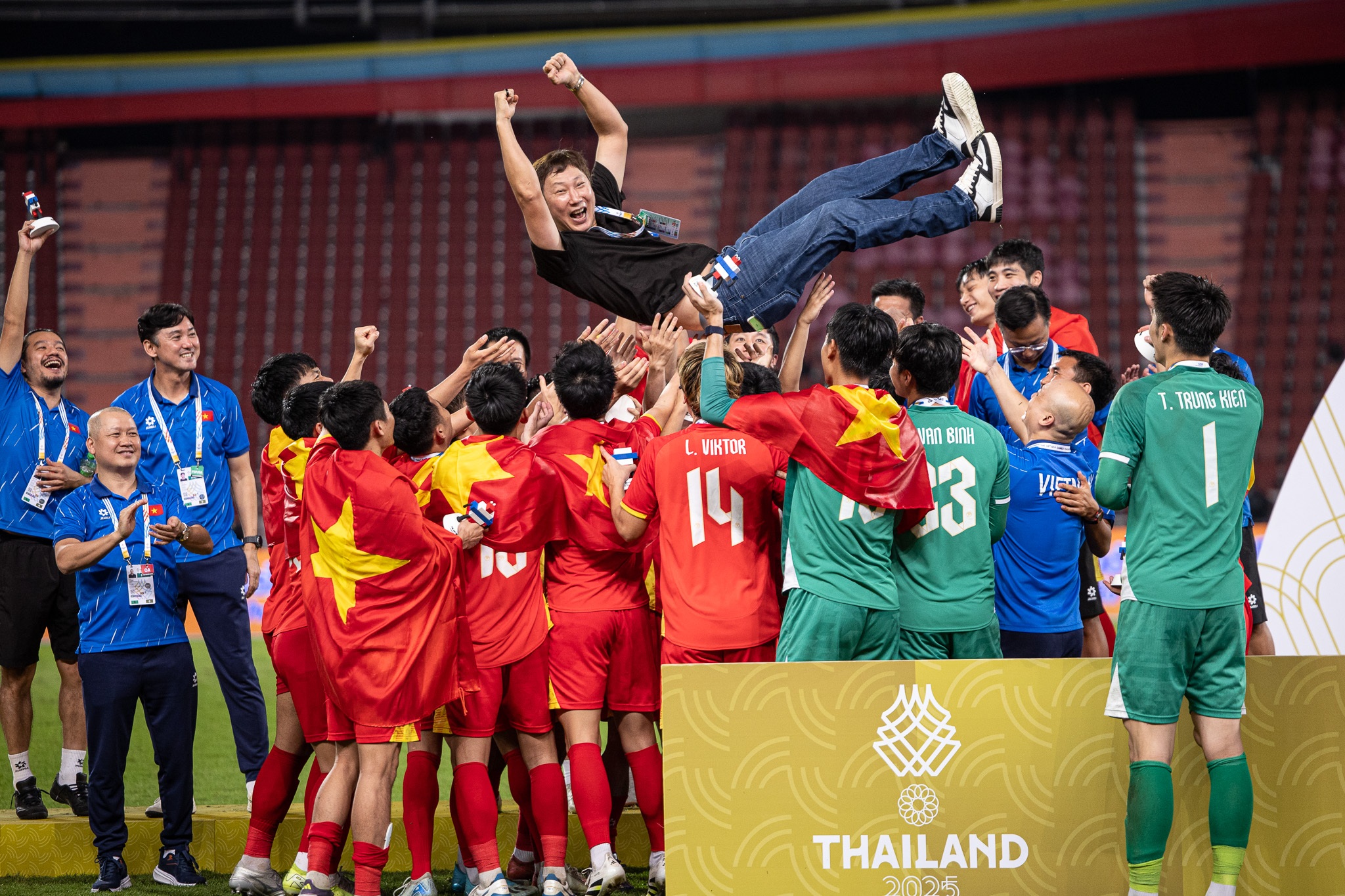 90 phút ngược dòng, HCV gọi tên U22 Việt Nam ở đêm huyền diệu Rajamangala