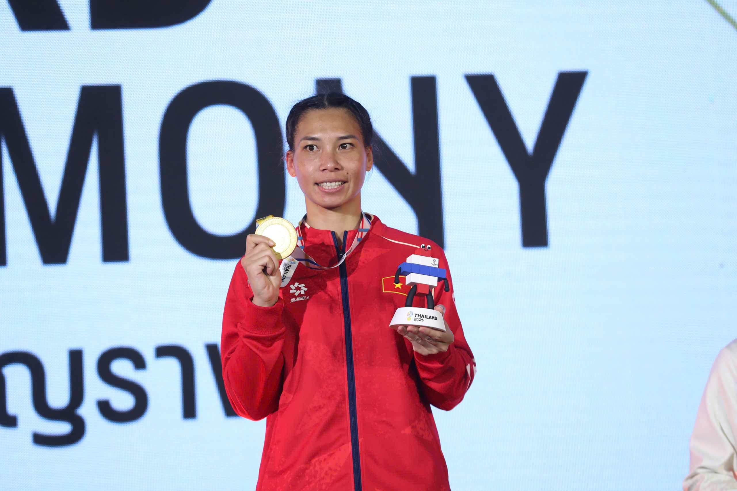 Nhật ký SEA Games 33 ngày 19/12: "Mưa vàng", đoàn Việt Nam giành 84 HCV