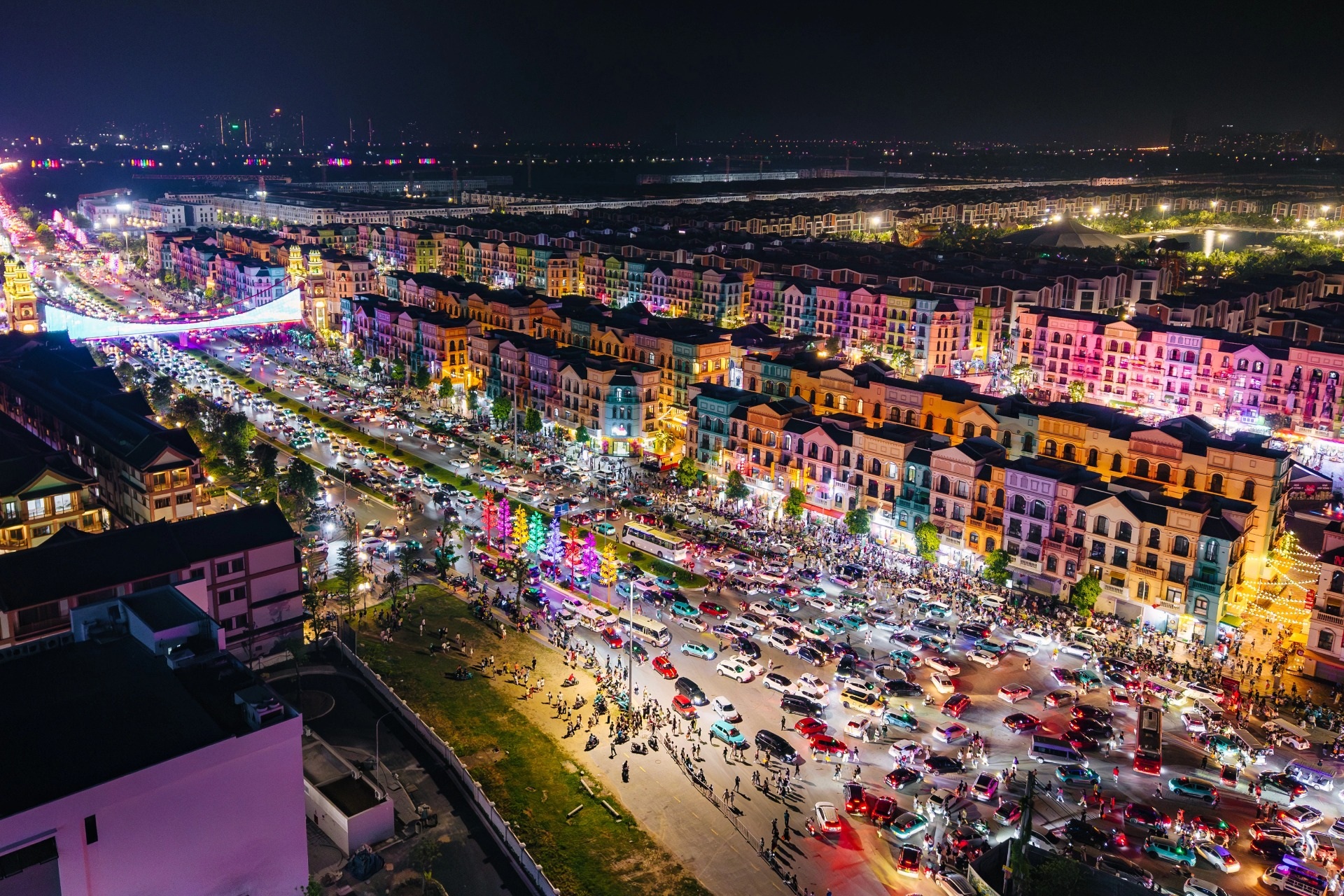 Gần 95.000 người đến Ocean City tham gia Y-Concert