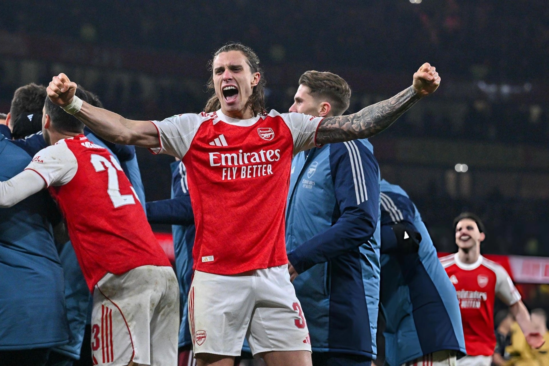 Arsenal chạm mặt Chelsea tại bán kết Cúp Liên đoàn Anh