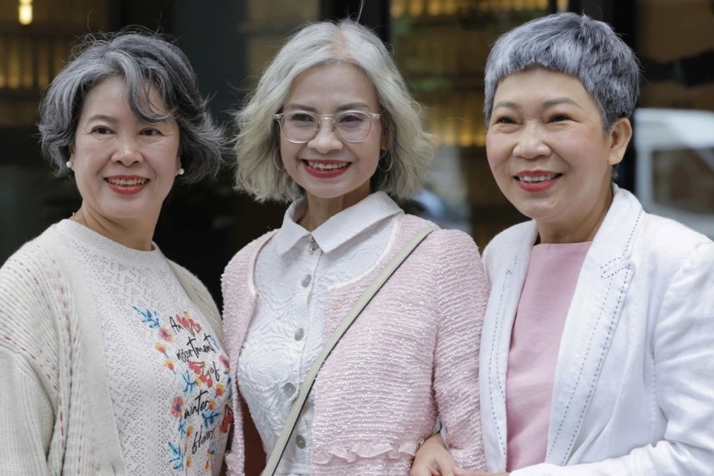 Tóc bạc có thể là dấu hiệu cho thấy cơ thể đang tự bảo vệ khỏi ung thư