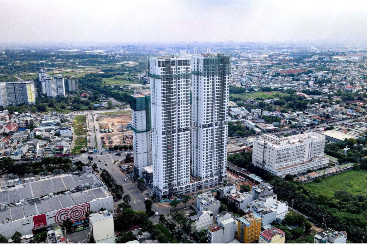 Cách làm bất động sản độc đáo của thương hiệu sản xuất thời trang