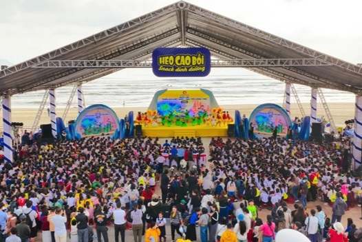 Hàng nghìn học sinh tham gia ngày hội Sân chơi sáng tạo