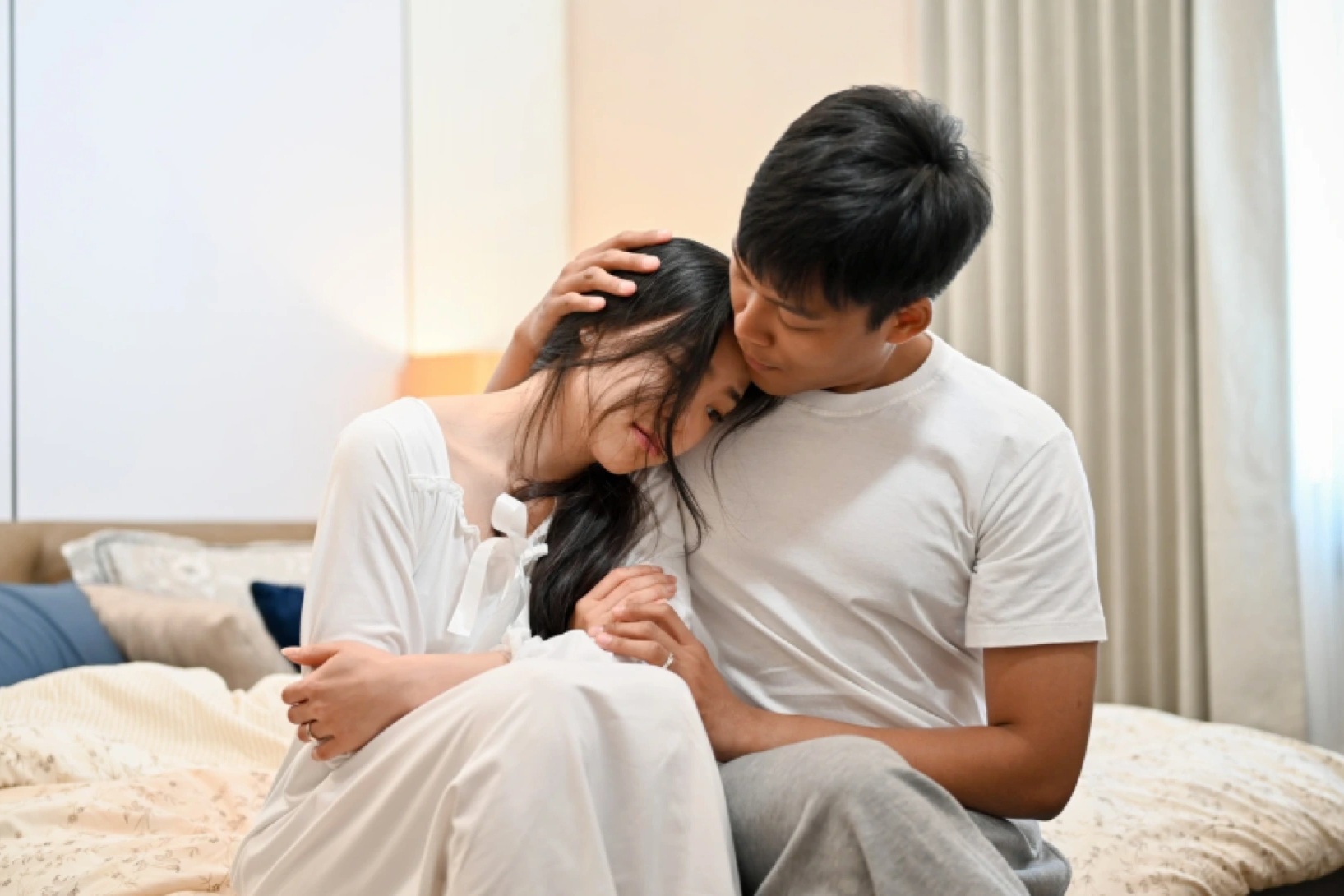 Chăm con riêng của vợ như con ruột, không ngờ vợ vẫn qua lại với chồng cũ