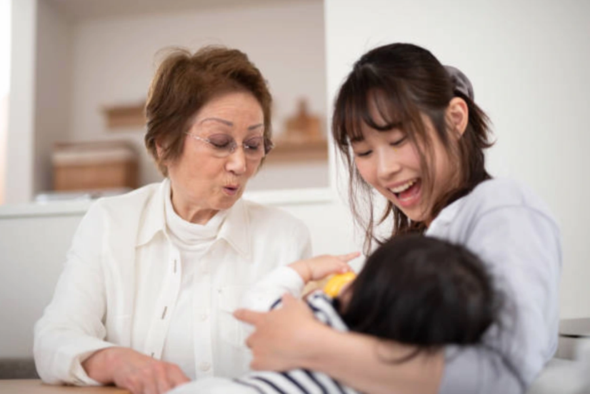 Một tháng sau sinh, tôi bật lại mẹ chồng và nhận cái tát nảy lửa từ chồng