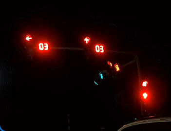 Nổi bật tuần qua: Bộ đếm giây nghi bị lỗi khiến tài xế suýt vượt đèn đỏ