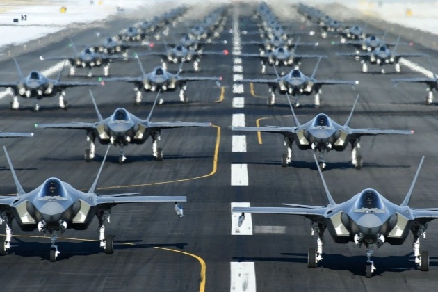 Lý do Mỹ giảm mạnh đặt hàng "bóng ma bầu trời" F-35