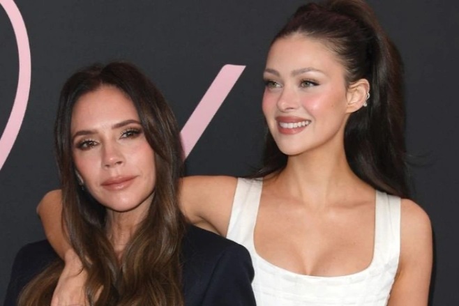 Con dâu gỡ ảnh với bà Becks, ám chỉ bố mẹ chồng “nói không đúng sự thật”