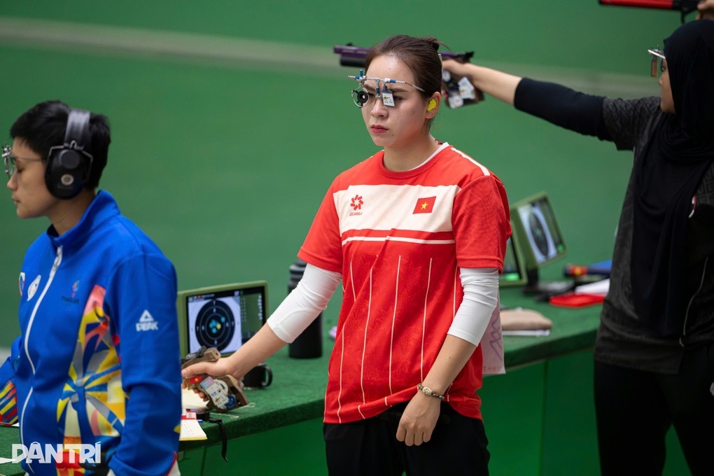 Xạ thủ Trịnh Thu Vinh giành danh hiệu VĐV tiêu biểu toàn quốc 2025