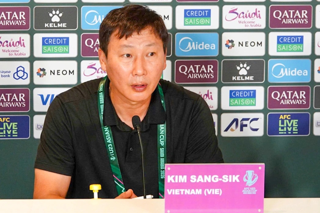 HLV Kim Sang Sik: "U23 Việt Nam không ngại đối thủ nào ở tứ kết"