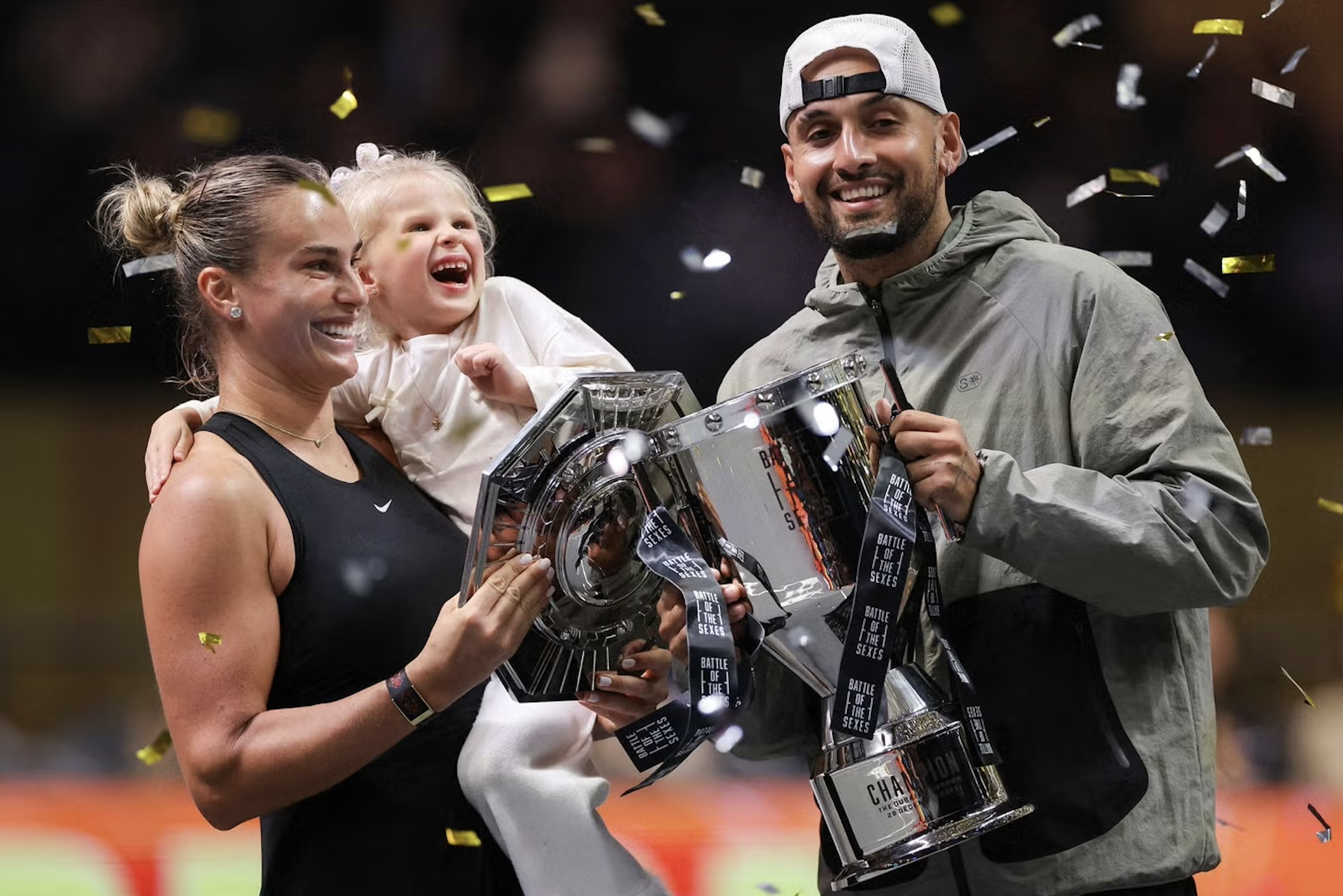 Sabalenka và Kyrgios bị chỉ trích vì trận đấu gây tranh cãi