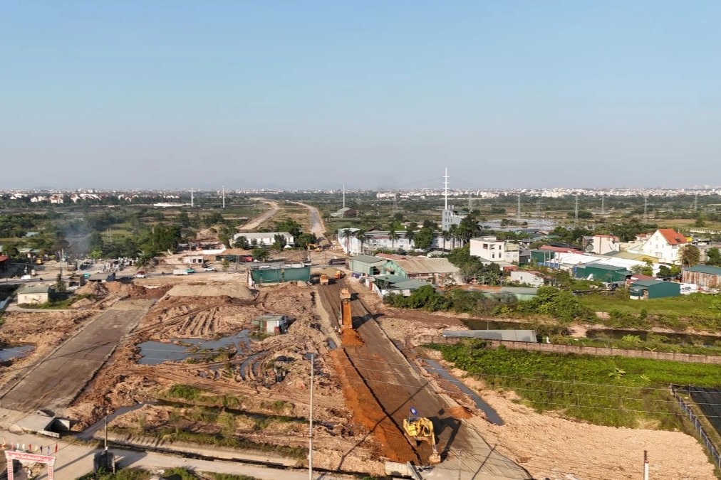 Đại công trường phía Tây Hà Nội sôi động, tạo hấp lực cho Vinhomes Wonder City