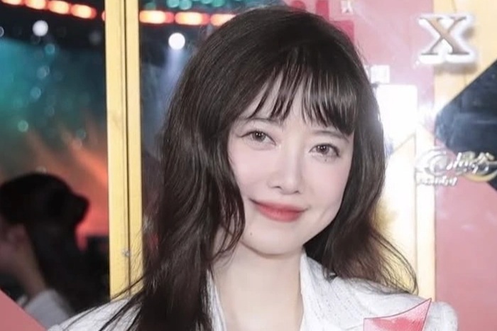 Mỹ nhân “Vườn sao băng” trẻ như sinh viên ở tuổi 42, sắp học lên tiến sĩ