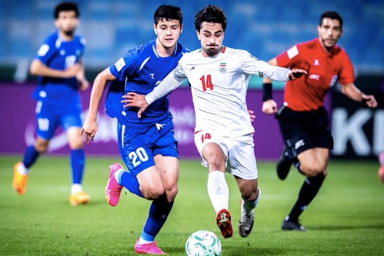 Bị U23 Iran cầm hòa, U23 Uzbekistan mất ngôi đầu bảng về tay Hàn Quốc