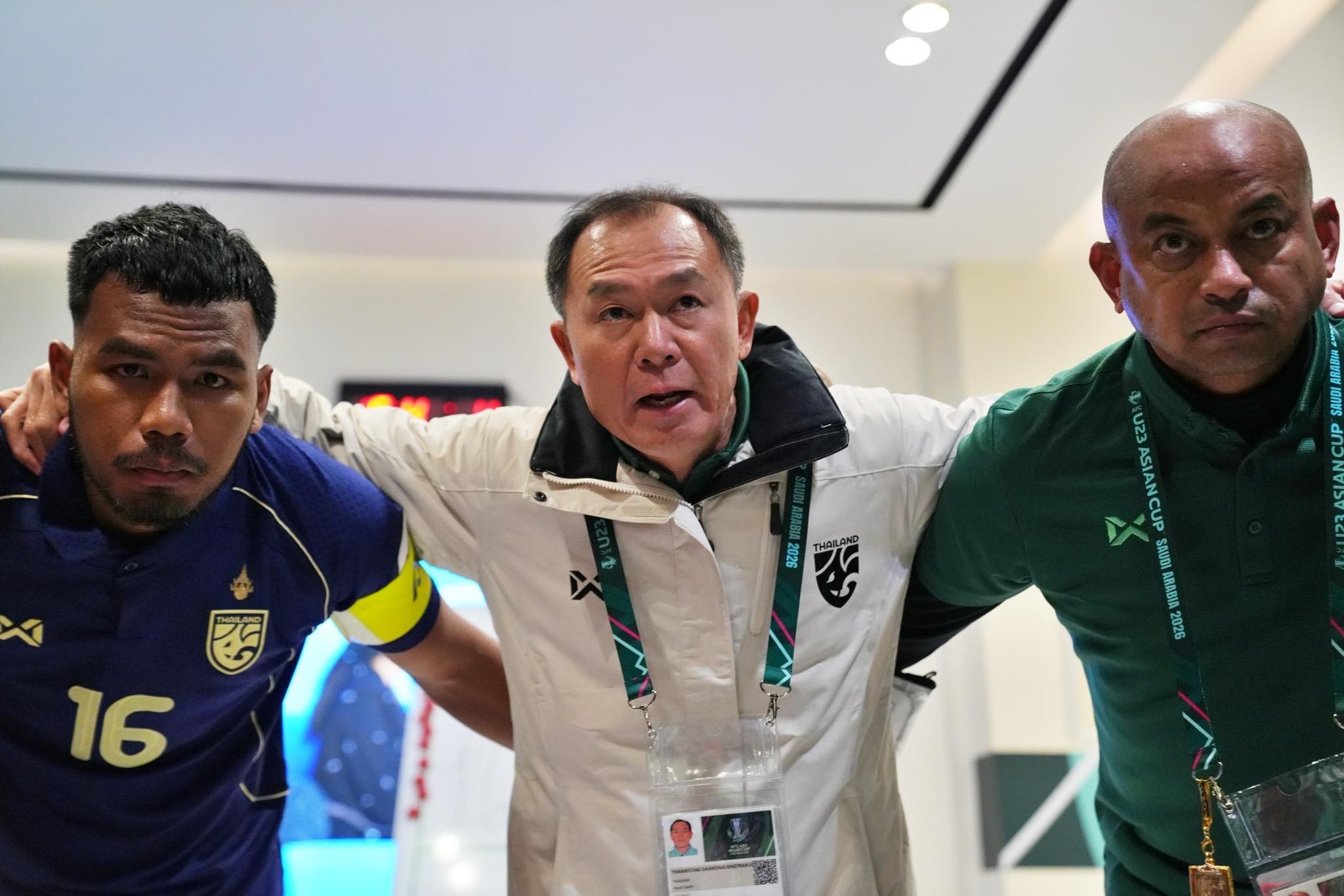 HLV U23 Thái Lan quyết thắng U23 Trung Quốc và giành vé vào tứ kết