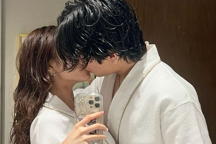 Hôn nhân tẻ nhạt, tôi lấy tiền của chồng chu cấp cho tình trẻ ở công sở