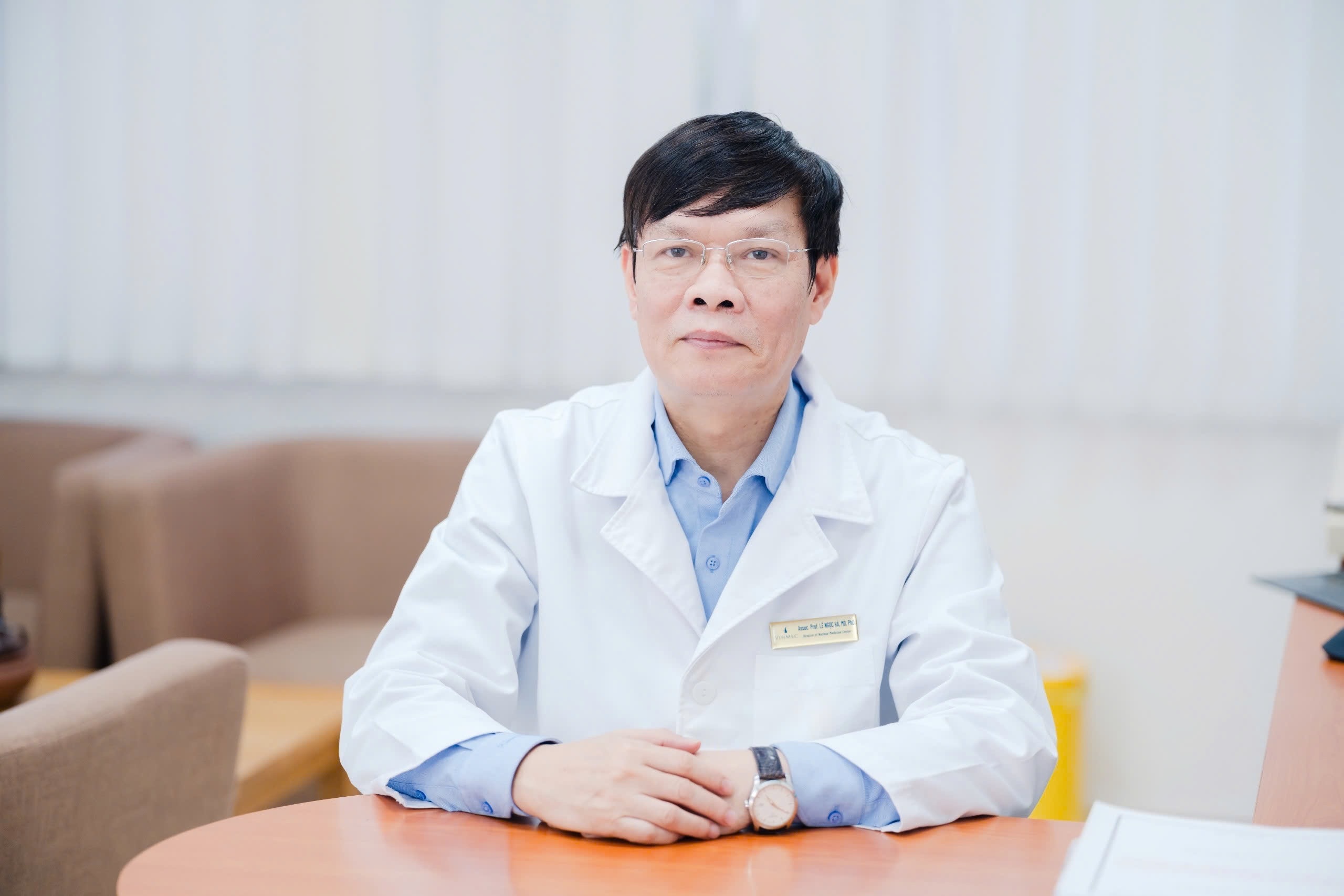 Chuyện nghề của vị bác sĩ 40 năm đồng hành cùng bệnh nhân ung thư