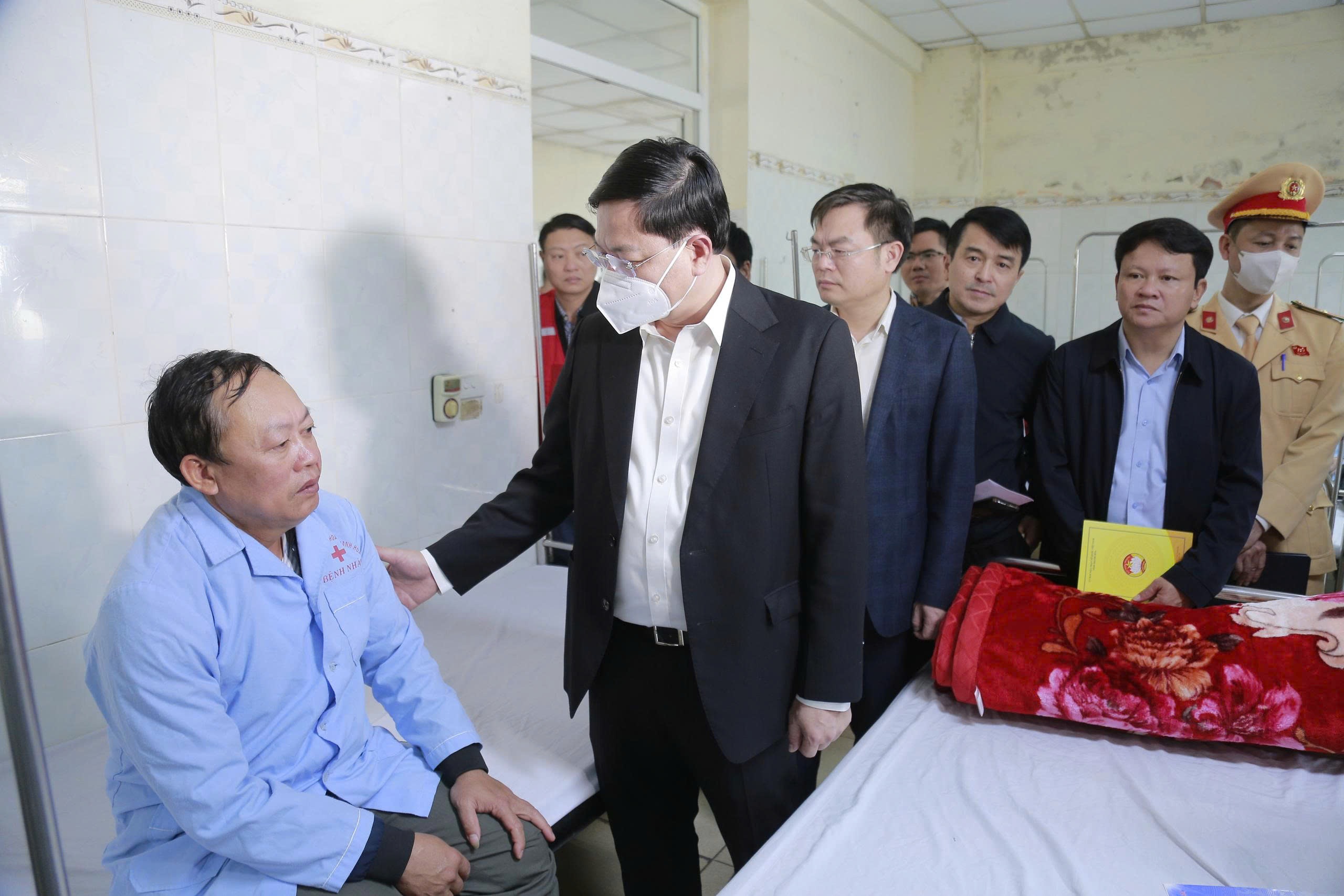 Sau tai nạn thảm khốc trên cao tốc, các nạn nhân bị thương đã chuyển viện