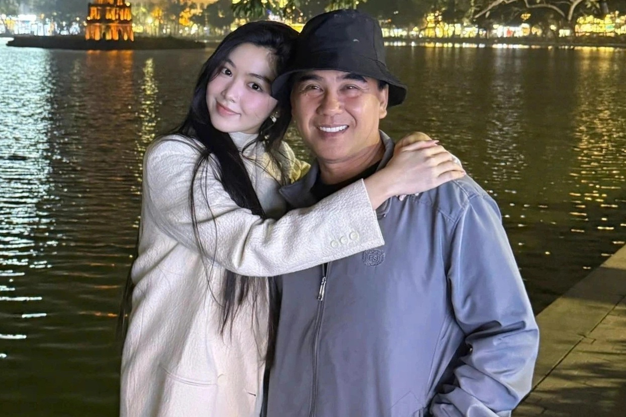 MC Quyền Linh: "Nhiều đạo diễn mời con gái đóng phim nhưng tôi từ chối"