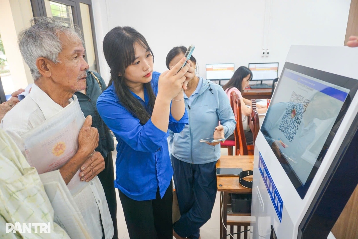 Công chức phản ánh khó khăn về thủ tục hành chính