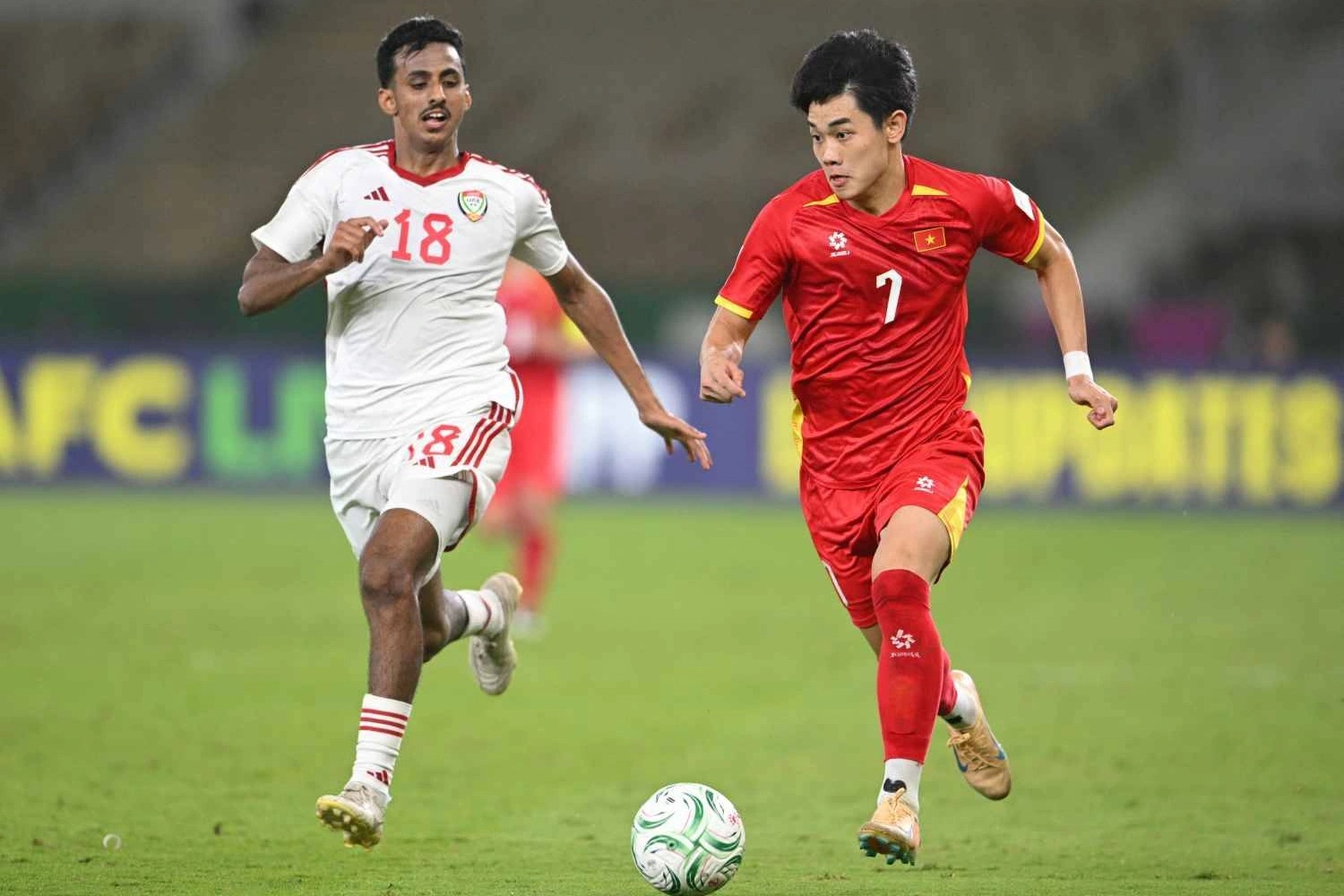U23 Việt Nam nhận tin vui lớn, 8 cầu thủ thoát nguy cơ bị treo giò