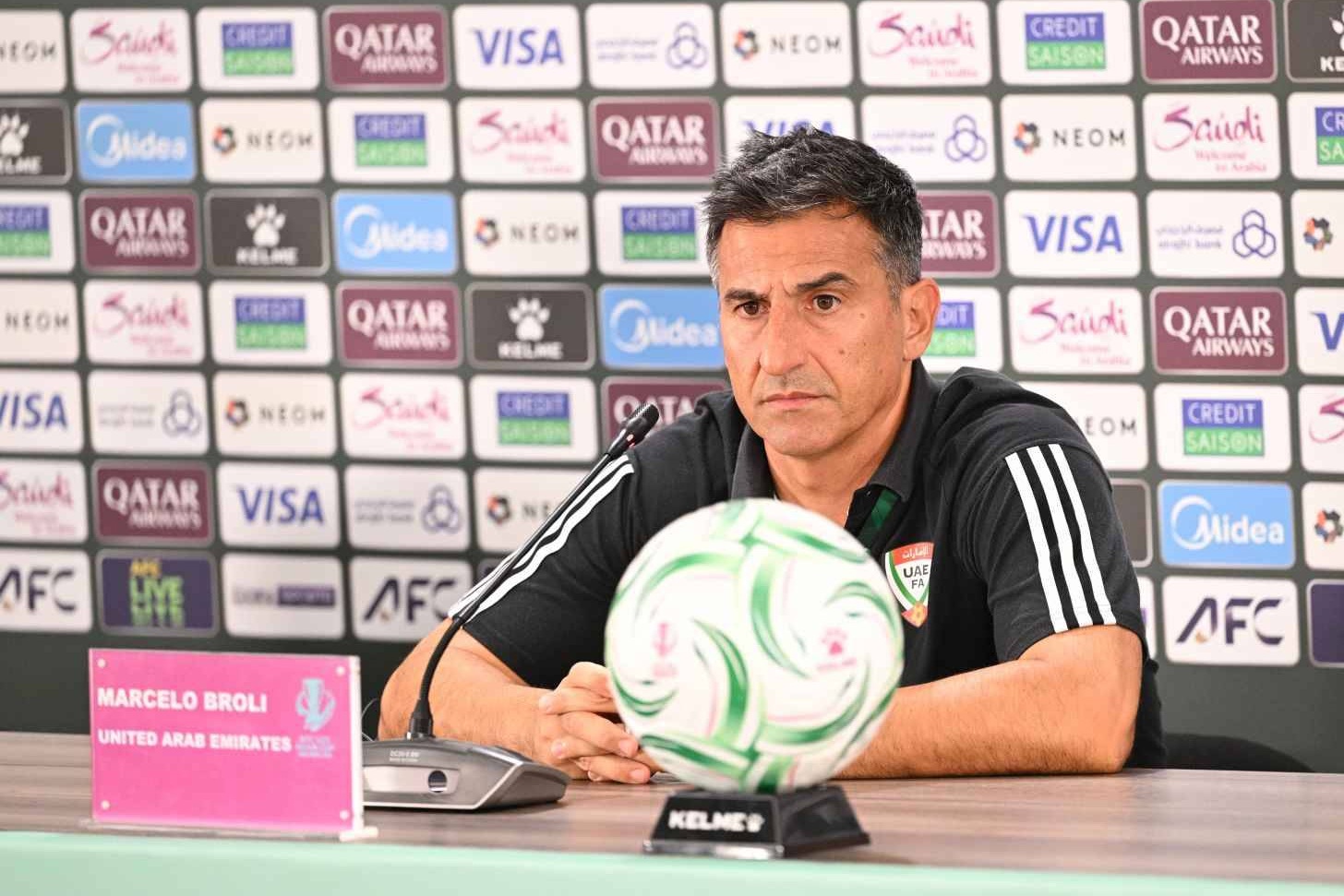 HLV U23 UAE: "U23 Việt Nam quá mạnh, tôi tự hào về học trò"