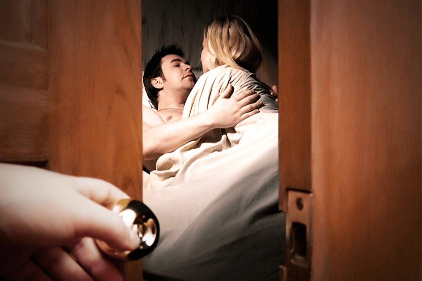 Cuộc gặp định mệnh với trai lạ trên mạng đẩy tôi vào đường cùng