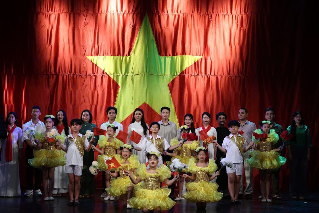 Bộ Văn hoá tổ chức chuỗi chương trình chào mừng Đại hội XIV của Đảng