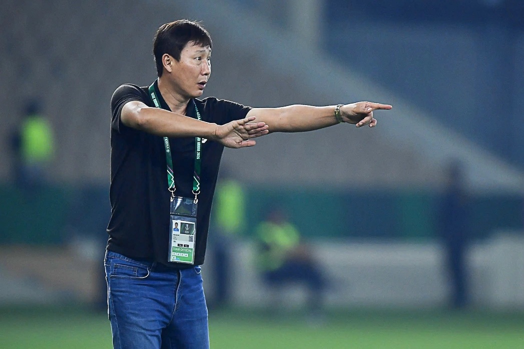 Báo Thái Lan nêu bí quyết giúp HLV Kim Sang Sik thành công với U23 Việt Nam