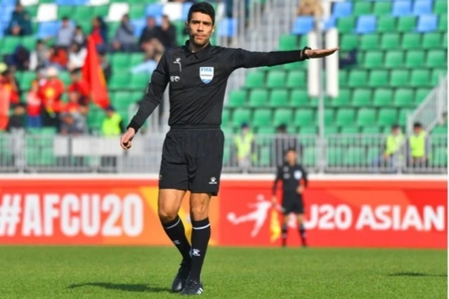 Trọng tài Tây Á điều khiển trận đấu U23 Việt Nam - U23 Hàn Quốc