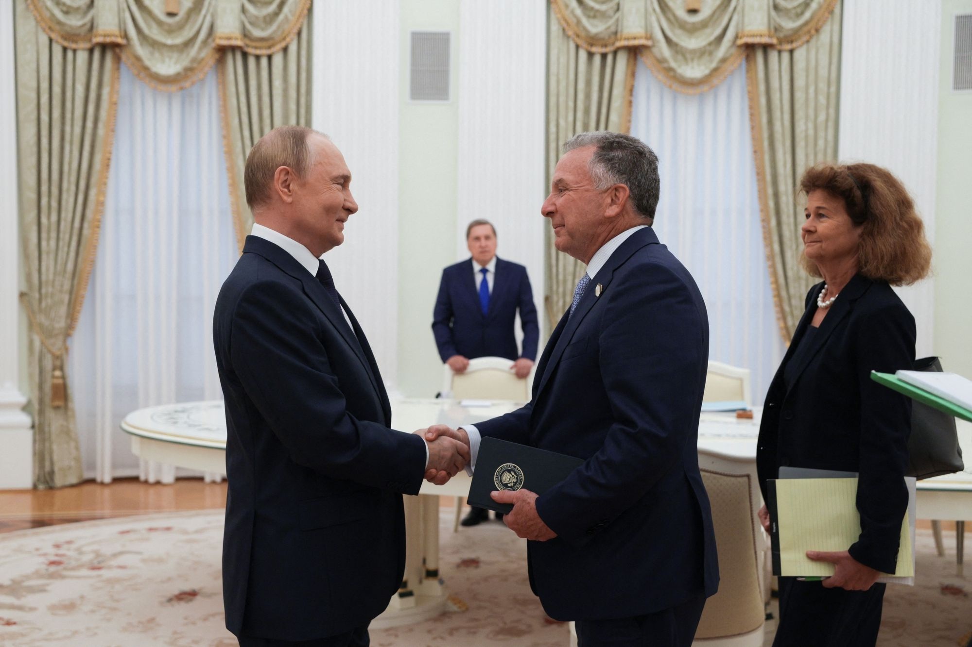 Tổng thống Putin họp thâu đêm với phái đoàn Mỹ, ra chỉ thị khẩn