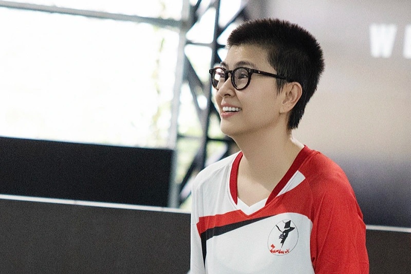 Diễn viên Kim Thư gây chú ý với diện mạo khác lạ ở tuổi 48