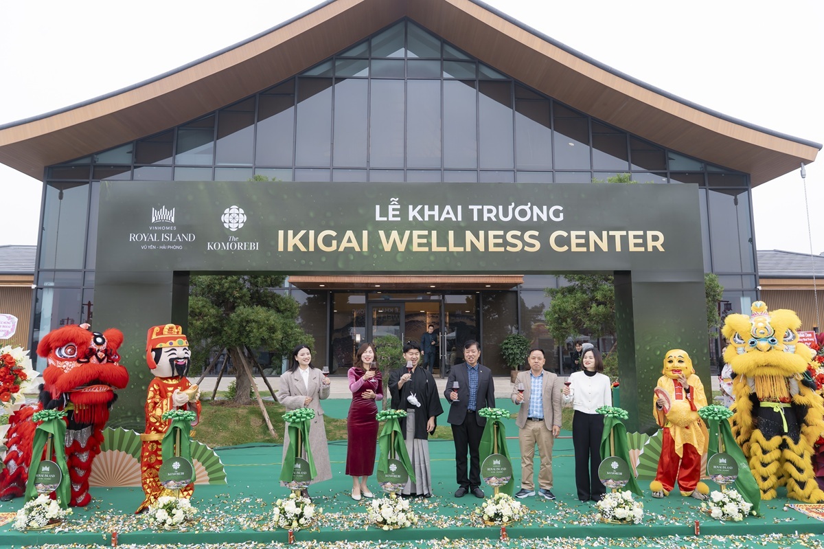 Cư dân đảo Vũ Yên trải nghiệm tắm Onsen trong ngày khai trương Ikigai Wellness Center